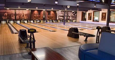 bowling alleys albuquerque  Skidz originated as Lomas Bowl in 1957